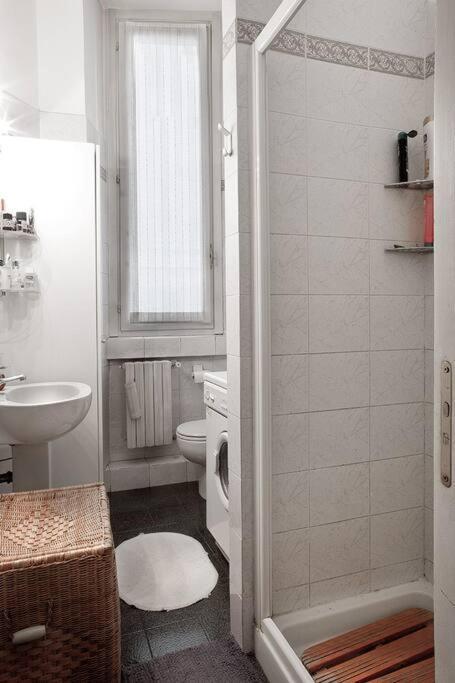 Apartment With Terrace In Central Milano Esterno foto